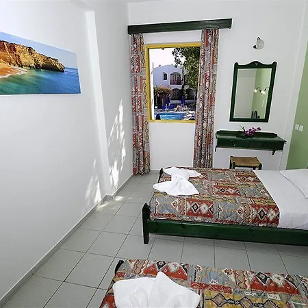 Aparthotel Apollon 3*
